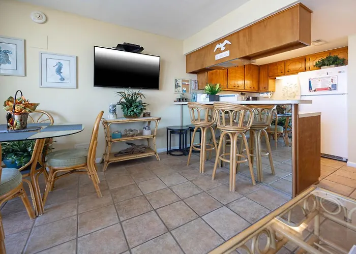 Island Winds East 206 Apartment Gulf Shores